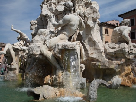 7 Hidden Squares and Fountains in Rome