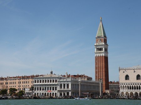 Venice walking Tour: from San Marco and Palazzo Ducale to the Arsenale through wonders
